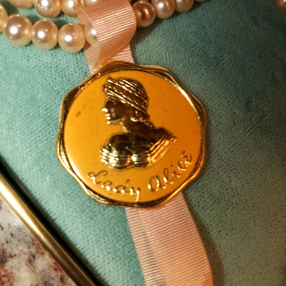 Lady Alice pearls